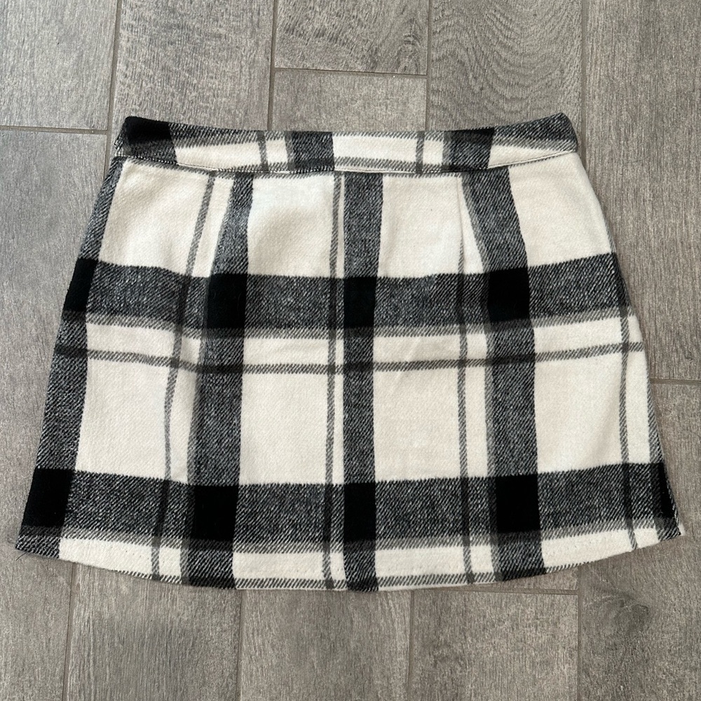 NWT plaid mini skirt